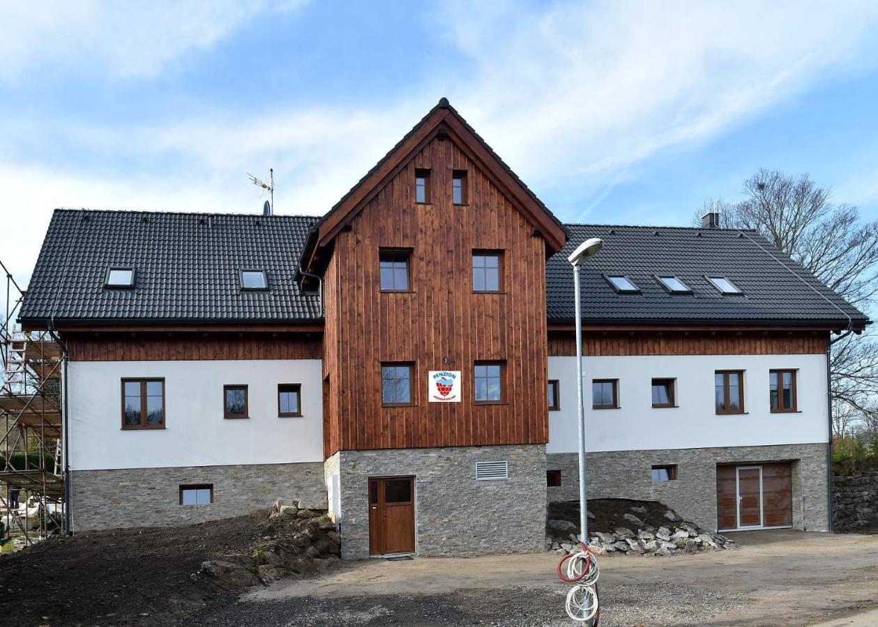 Penzion Jizerska Malina Bedřichov エクステリア 写真
